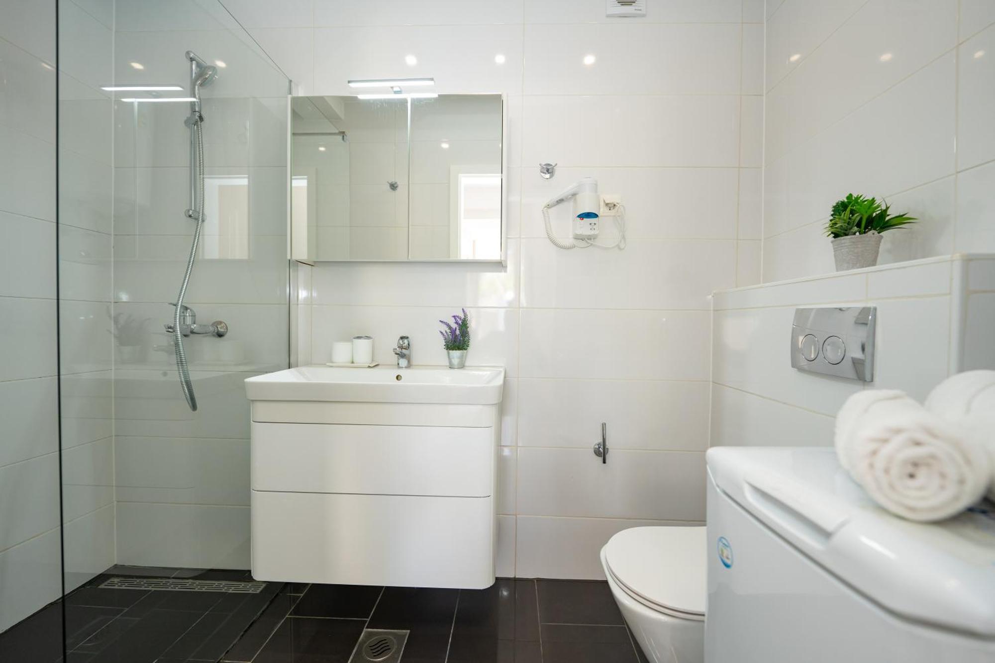 Apartment Funtastic With Private Pool Novaglia Esterno foto